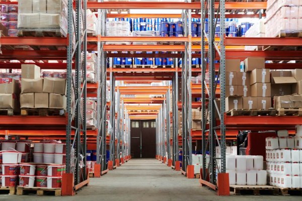 A Guide to Operating a Large Warehouse in Vietnam